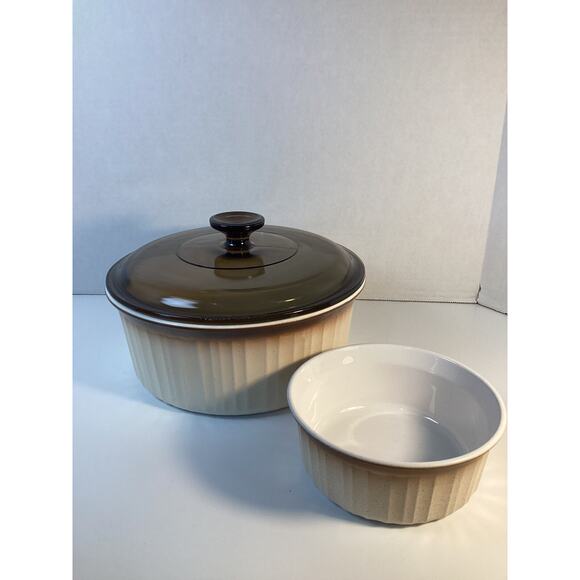 Corning F-1-B 2.5 Liter French Bisque Color Casserole Round Dish w/ Lid Set Of 2 - Picture 1 of 10